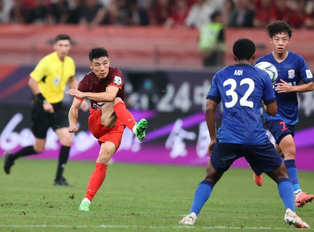 1727361588457014173.jpg 九游娱乐官方平台-海港赛季首胜申花觊觎双冠 穆斯卡特的坚持与求变