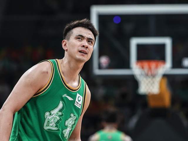 九游娱乐互动中心-CBA最新排名！上海狂胜北京杀回第2，黑马逼近前四，辽宁跌至第10